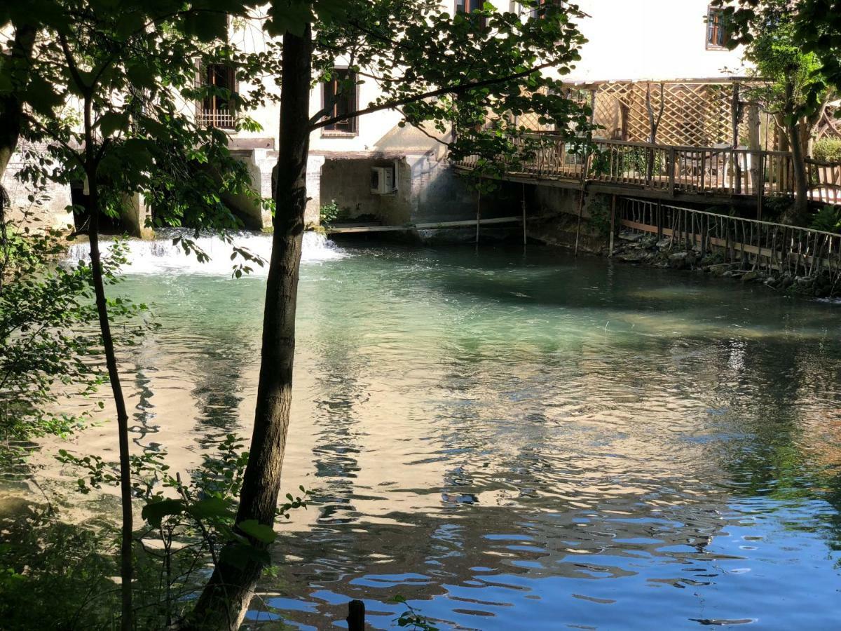 La Du Moulin Sainte-Maure